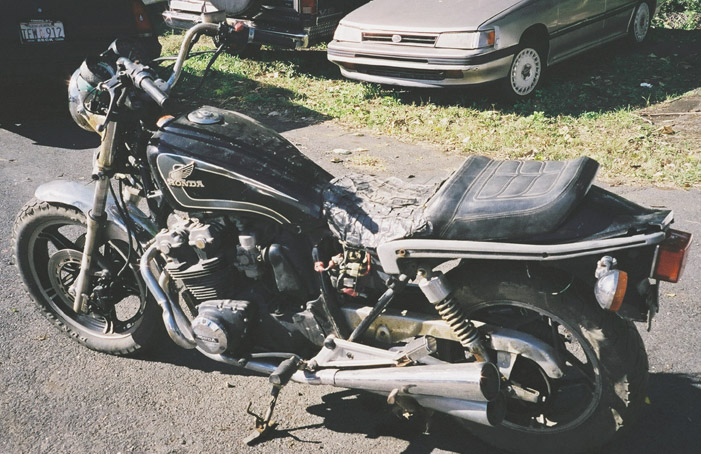 CB750scL.jpg (143963 bytes)
